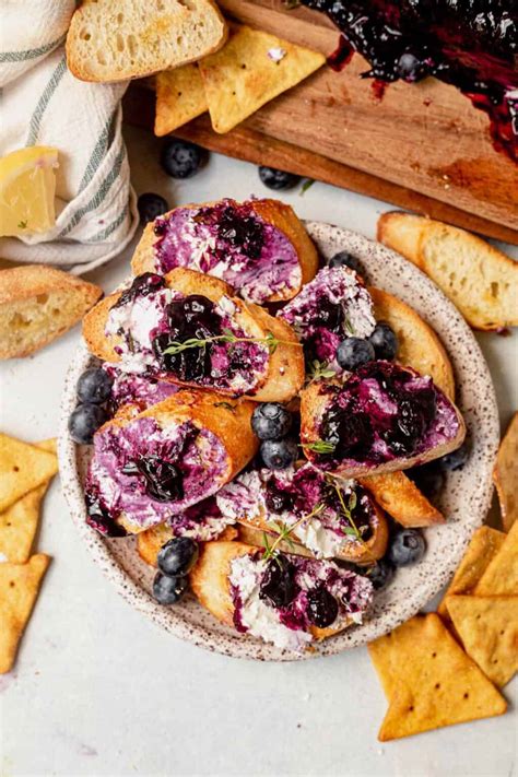 Fresh Blueberry Vanilla Goat Cheese Log Easy Appetizer