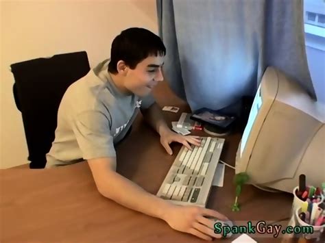 Gay Mens Dicks Skuby Gets Rosy Cheeks