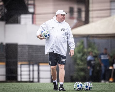 Santos Fecha Prepara O Para Cl Ssico D Vida No Setor Defensivo