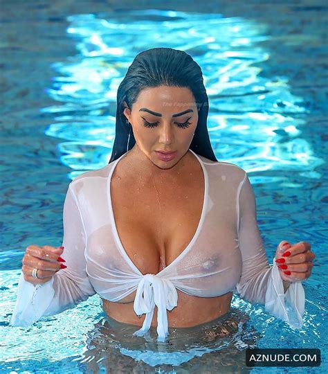 Grace J Teal Sexy Showing Off Her Nude Wet Boobs In Manchester AZNude