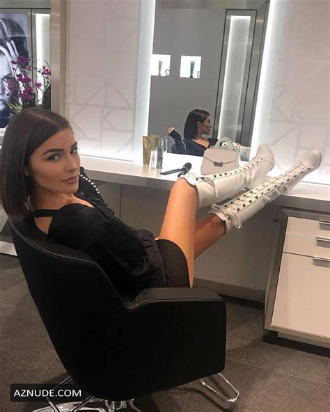 Olivia Culpo Hottest Photos Collection Posing Almost Naked AZNude