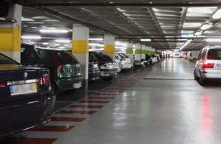 Sintra Autóctone Não às taxas nos parques de estacionando junto às