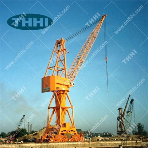 China Rail Mounted Lattice Boom Port Crane Rail Travelling