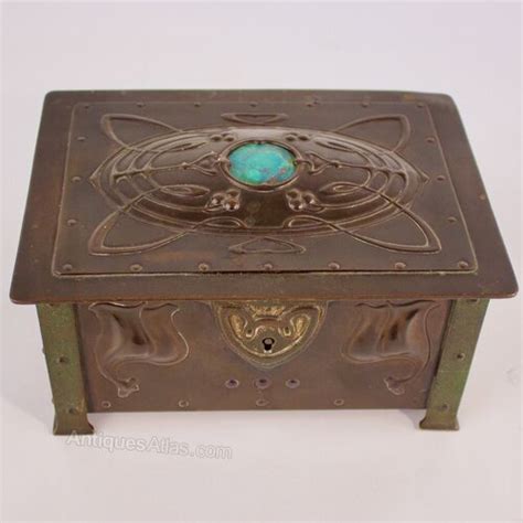 Antiques Atlas Mcvitie Price Arts And Crafts Copper Ruskin Box