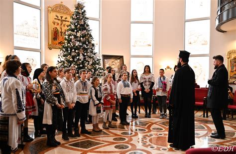 Peste De Colind Tori Au Vestit Na Terea Domnului La Centrul