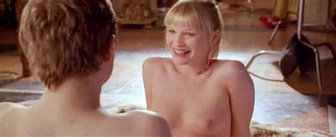 Joanna Page Nude