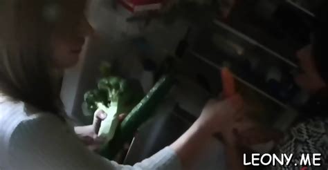 Leony Does Hardcore Threesome