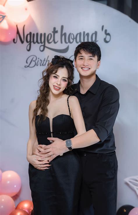 Nam Th N Vfc B V Ch A C I H N Tu I I B V Th Tim Nh Bikini G I Xinh Nh Ng B O Tr T