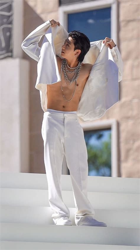 Pin by 정국이 on 𝓶𝔂 𝓵𝓸𝓿𝓮 Foto jungkook Jungkook hot Jeon jungkook photoshoot