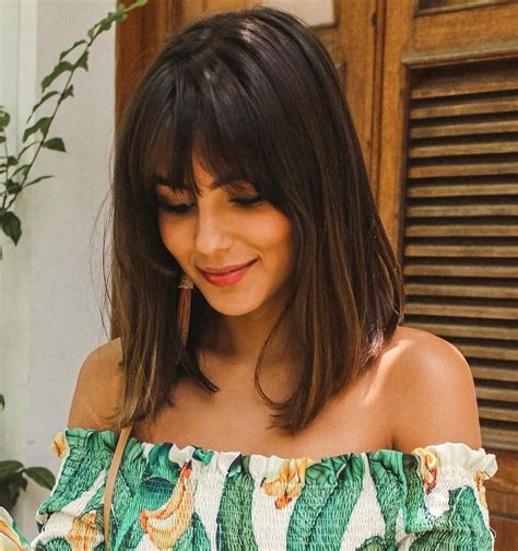 Long Bob Com Franja Desfiada - long bob com franja: 60 cortes + dicas para cortar em casa