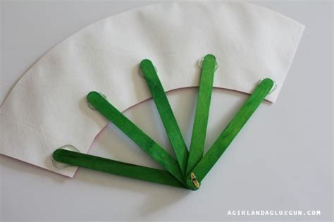 Crafts With Popsicle Sticks And Hot Glue Diy And Crafts