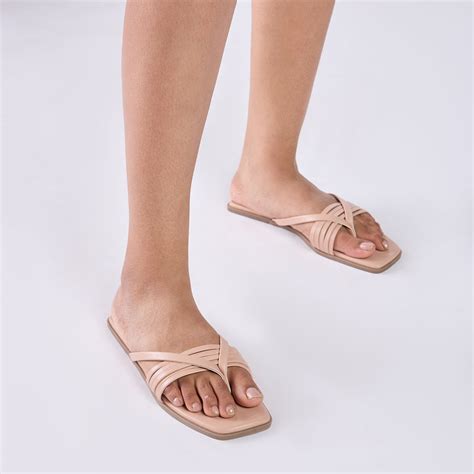 Buy Twenty Dresses By Nykaa Fashion Nude Pink Solid Strappy Slider Flats Online