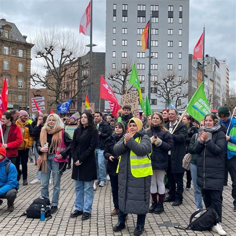 Fridays For Future Und Ver Di Klimastreik F R Besseren Pnv Swr Aktuell