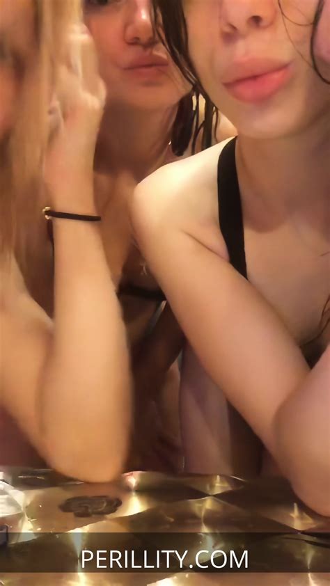 Periscope Teens Teasing Tits And Ass At The Pool