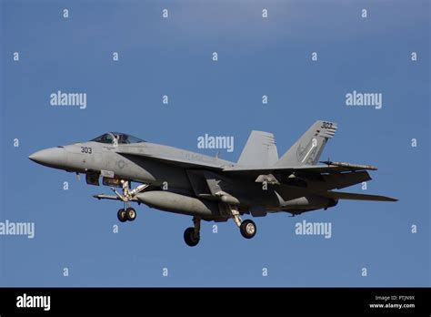 Fa18 Super Hornet Stock Photo Alamy