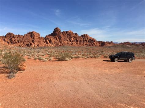Lone Rock Tales From The Desert Valley Of Fire Lone Rock Petroglyphs