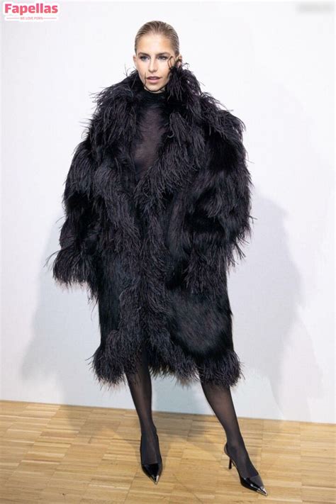 Caro Daur Aka Carodaur Nude Leaks Fapellas