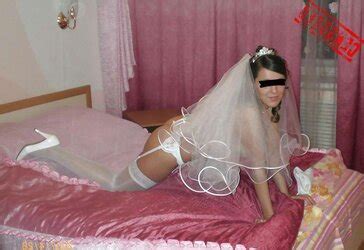 Splendid And Scorching Dark Haired Bride Censored ZB Porn