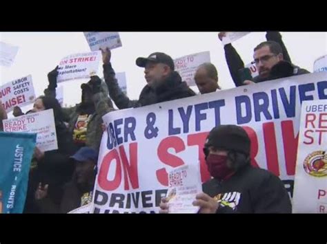 Uber Lyft Drivers Hold LaGuardia Strike YouTube