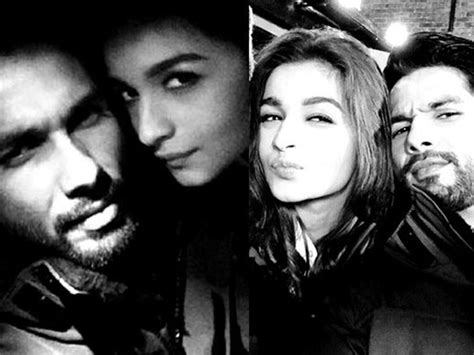 Secret Revealed Shahid Kapoor Says Alia Bhatt Uncomfortable Bikini Shaandaar Filmibeat
