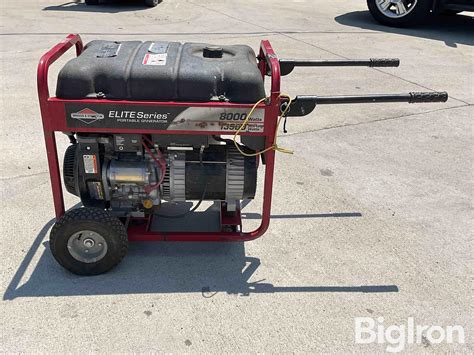 Briggs Stratton Elite Series 8000 Watt Electric Start Portable