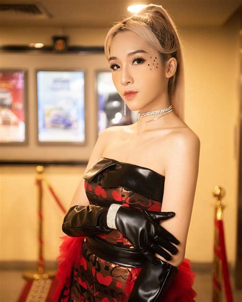 Kh Ng Toang Nh H I Chi Pu H N I C B T Hot Girl Xinh Sang N M C Ng I U V Quan