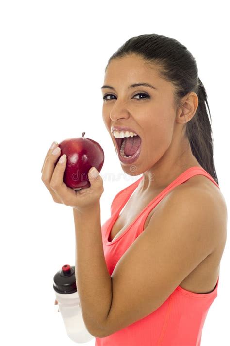 La L Donna Latina Di Sport Nella Forma Fisica Copre Il Cibo Sorridere