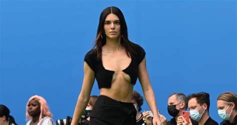 Kendall Jenner Shares Cheeky Nude Photo After Devin Booker Breakup Maxim