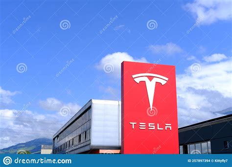 Tesla Office American Company Electric Car Manufacturer Elon Musk