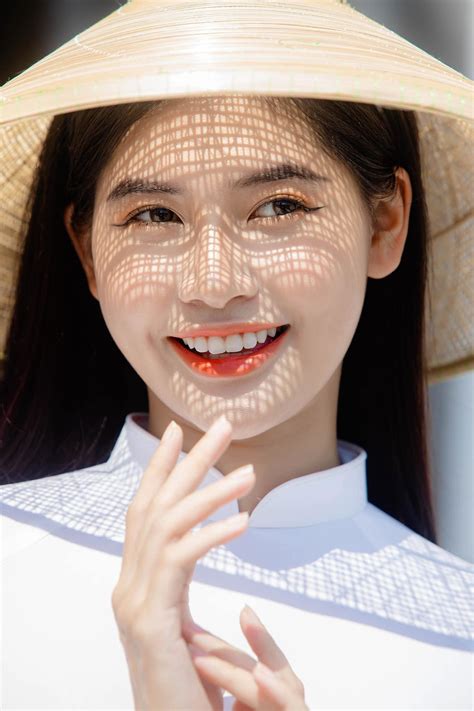 Hot Girl C U Sinh Vi N Tr Ng I H C Fpt V O Chung K T Miss Universe Vi T Nam Tr Ng I