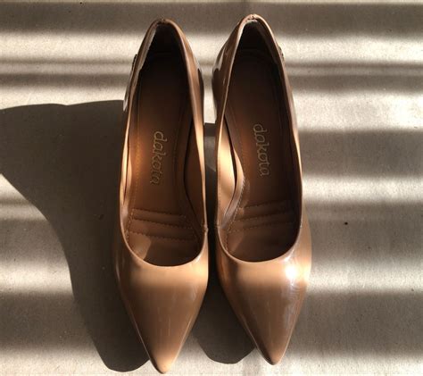 Scarpin Nude Envernizado Sapato Feminino Dakota Usado Enjoei