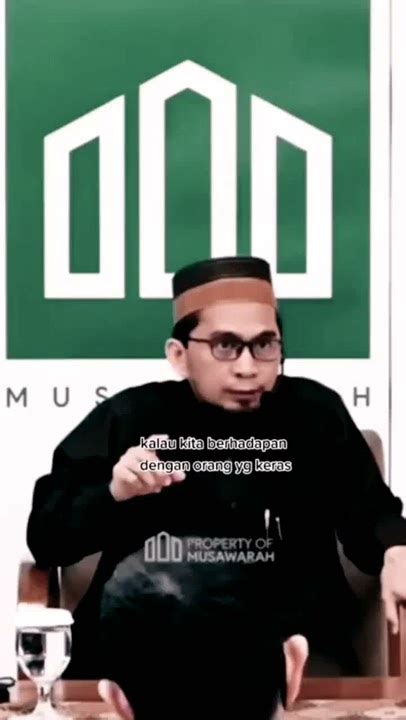 Cara Menghadapi Orang Yang Wataknya Keras Ust Adi Hidayat Shorts