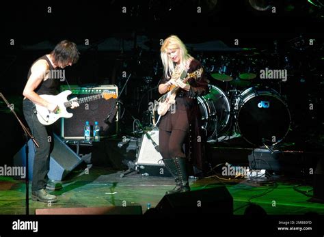 Jeff Beck And Friends At The Royal Festival Hall Stock Photo Alamy