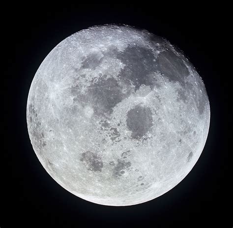 Moon - Formation, Craters, Orbit | Britannica