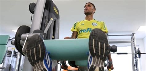 Cruzeiro Confirma Acerto O Palmeiras E Troca Mayke Por Rafael