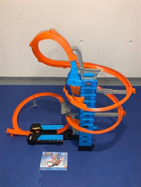 Hot Wheels Bahn Mit Looping Gebraucht In B Nigen F R Chf Nur Abholung Auf Ricardo Kaufen