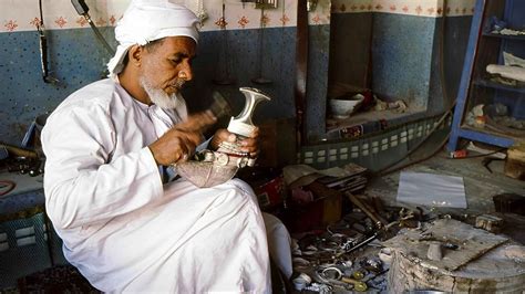 Omani Khanjar A Bold Icon Of Rich Heritage And Craft
