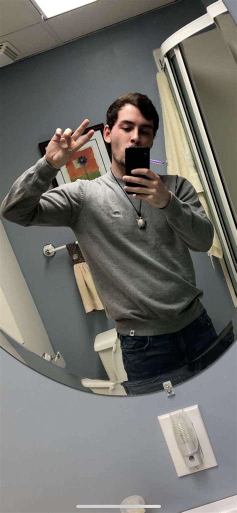 Not The Best But Finally Feeling Happy About Being Gay R Gaybrosgonemild