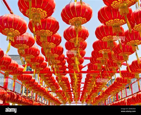 Red Street Hi Res Stock Photography And Images Alamy