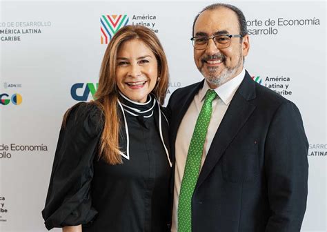 Presidente Del Banco De Desarrollo De Am Rica Latina Reconoce Liderazgo De Carolina Mej A