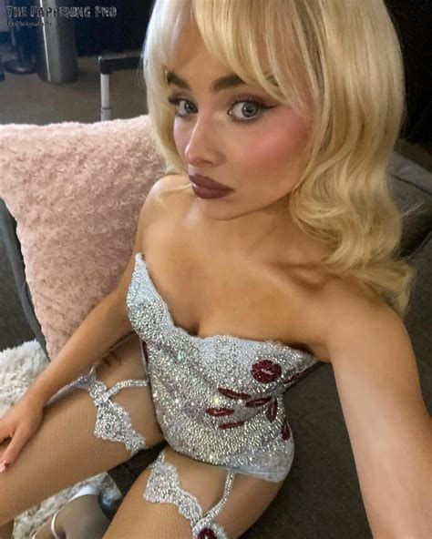 Sabrina Carpenter Nude Bed Chem Outro For Tonights Show 8 Photos The Fappening