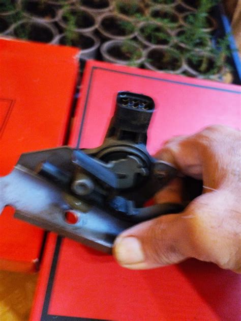 Резинка нулевого положения педали газа — Nissan Almera Classic (B10), 1 ...