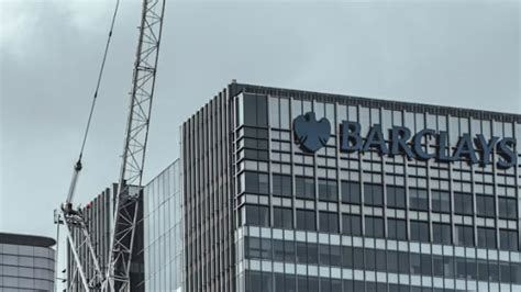Barclays (LON:BARC) Stock Price & Overview