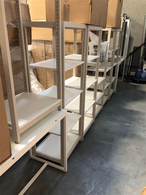 13+ Display Shelves For Retail Stores