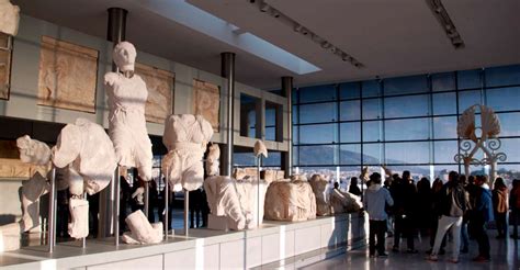 Athènes : Visite guidée privée du musée de l'Acropole | GetYourGuide