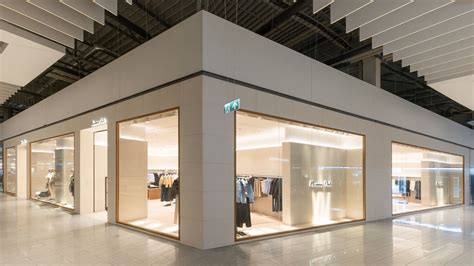 Apranga opens Massimo Dutti store in Vilnius, Lithuania