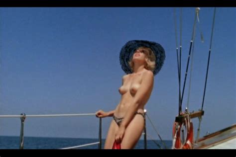 Naked Neva Shaw In Erotica