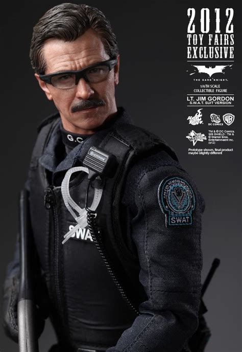 Toyhaven Hot Toys Toy Fairs Exclusive The Dark Knight 1 6th Scale Lt Jim Gordon 12