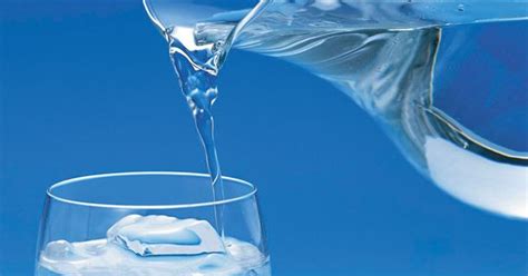 Минеральная вода - глоток свежести и здоровья