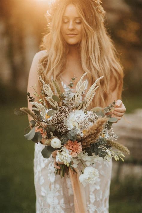 Gorgeous Bridal Bouquet Boho Bouquet Pampas Grass Vintage Bridal